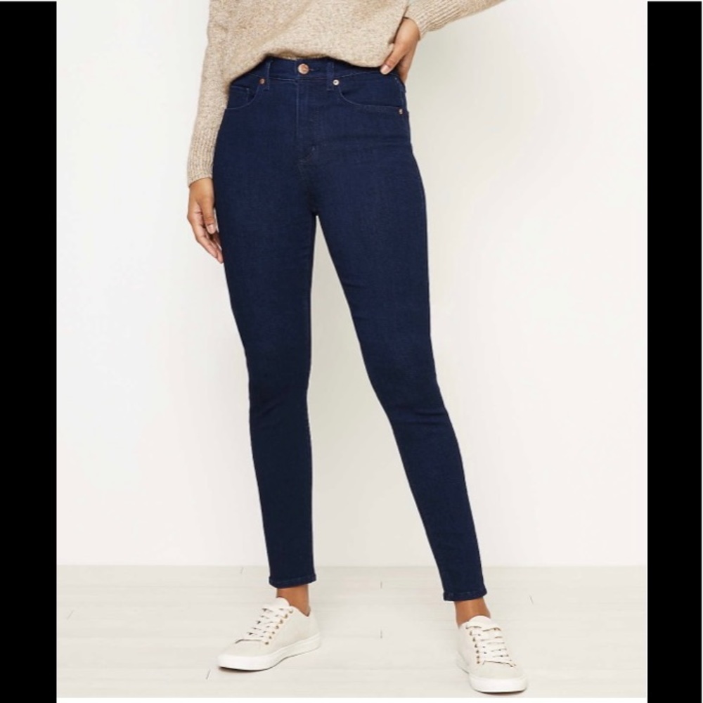 Curvy Fit Skinny Jeans by LOFT